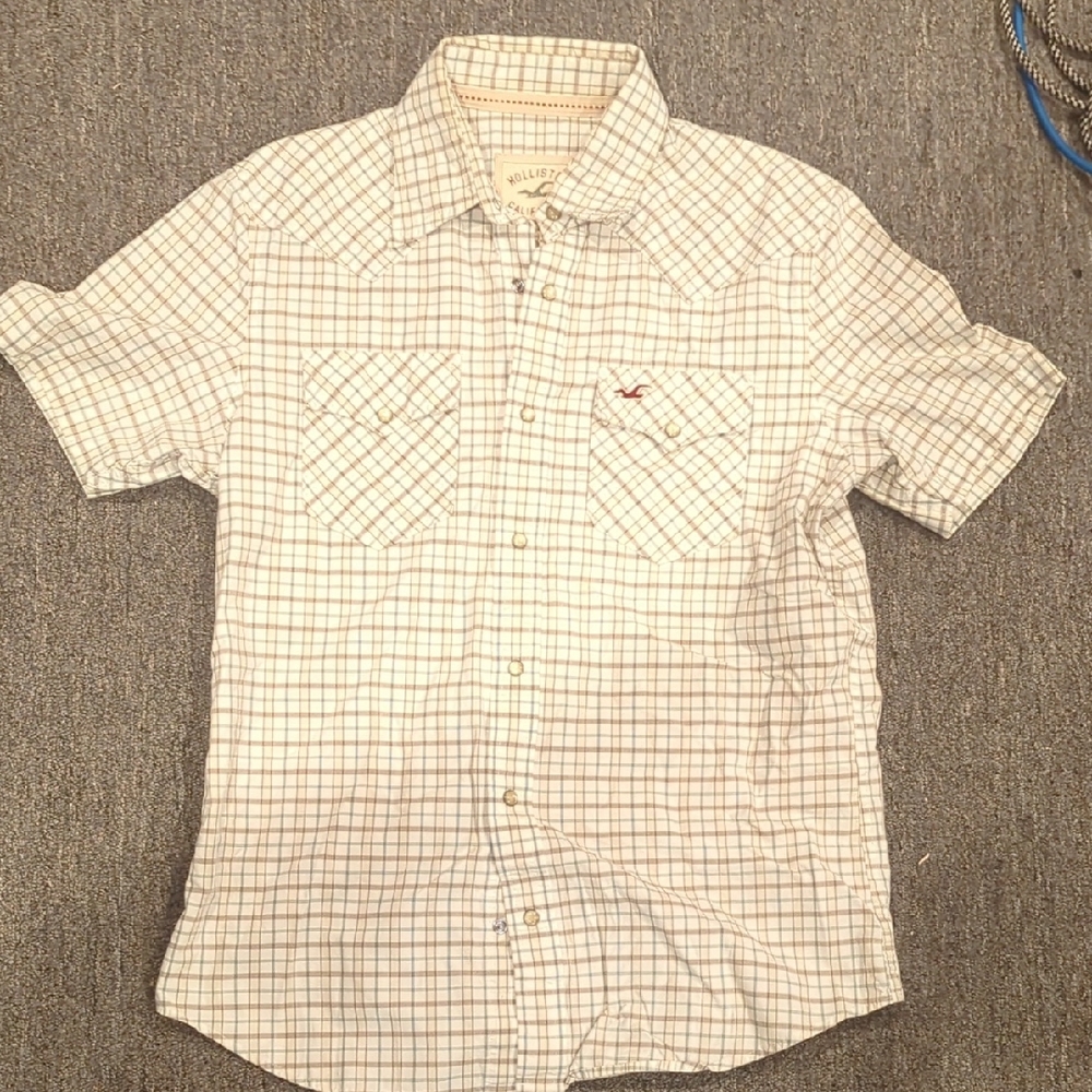Hollister Men's White and Light Blue Checkered Shirt